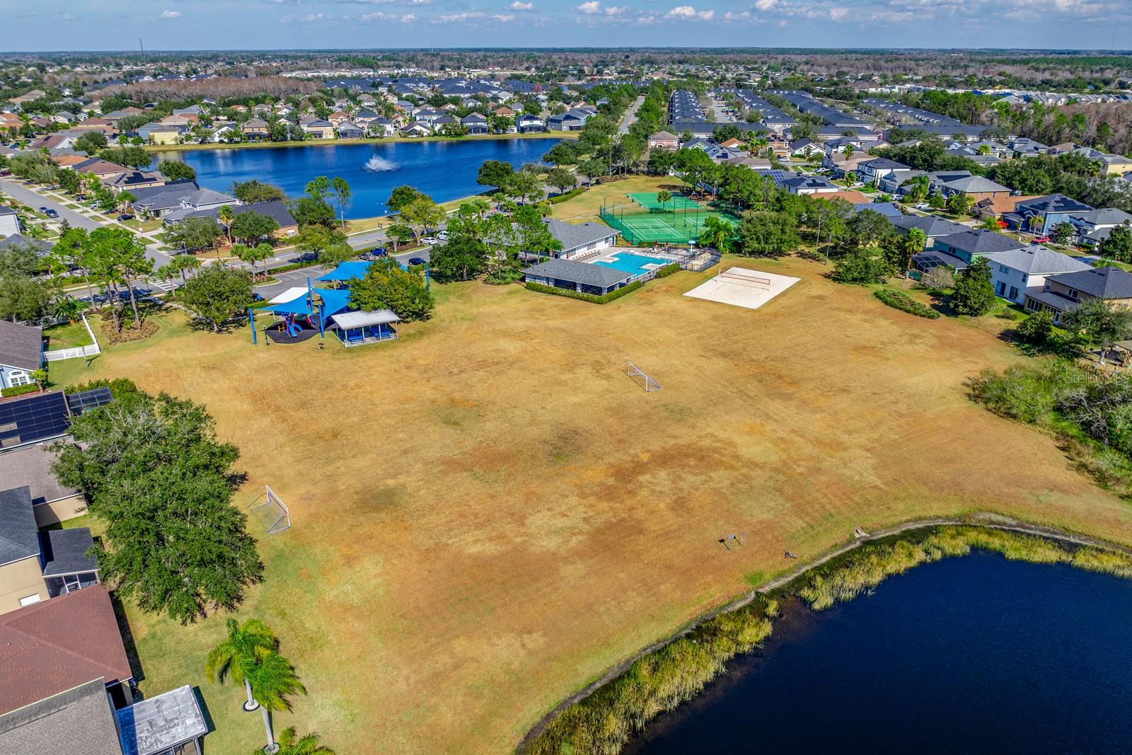 Image 34 of 44 For 14139 Sapphire Bay Circle