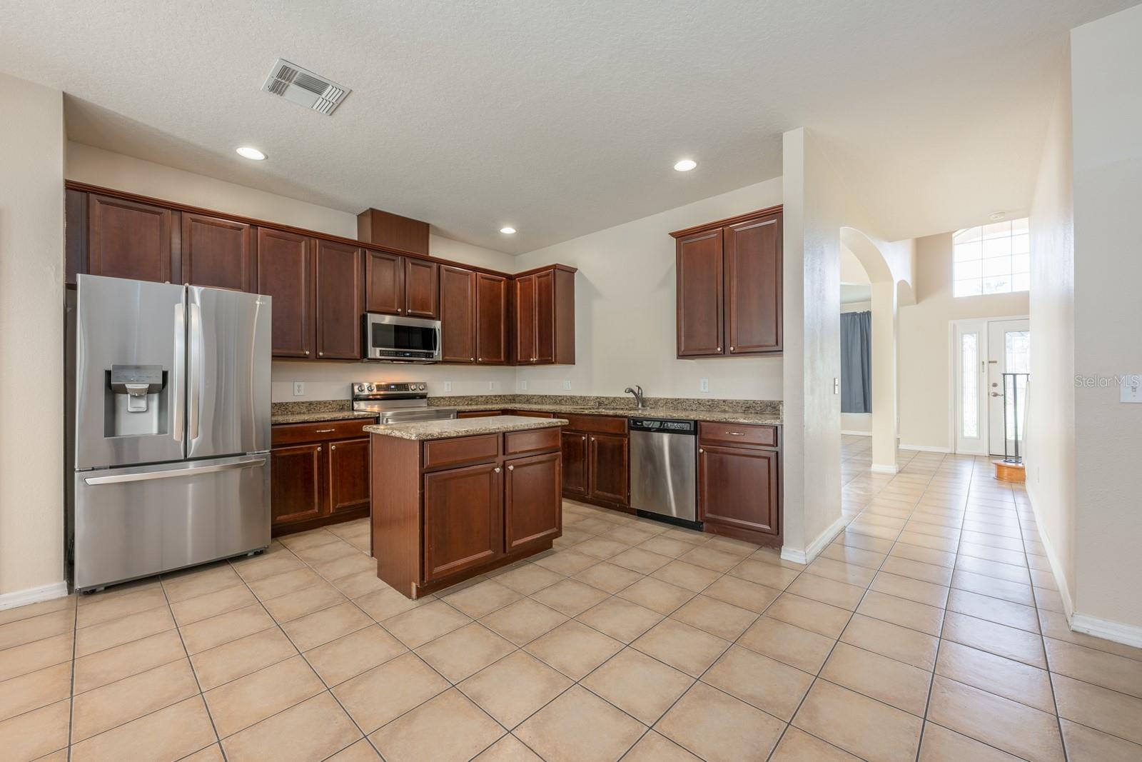 Image 9 of 44 For 14139 Sapphire Bay Circle