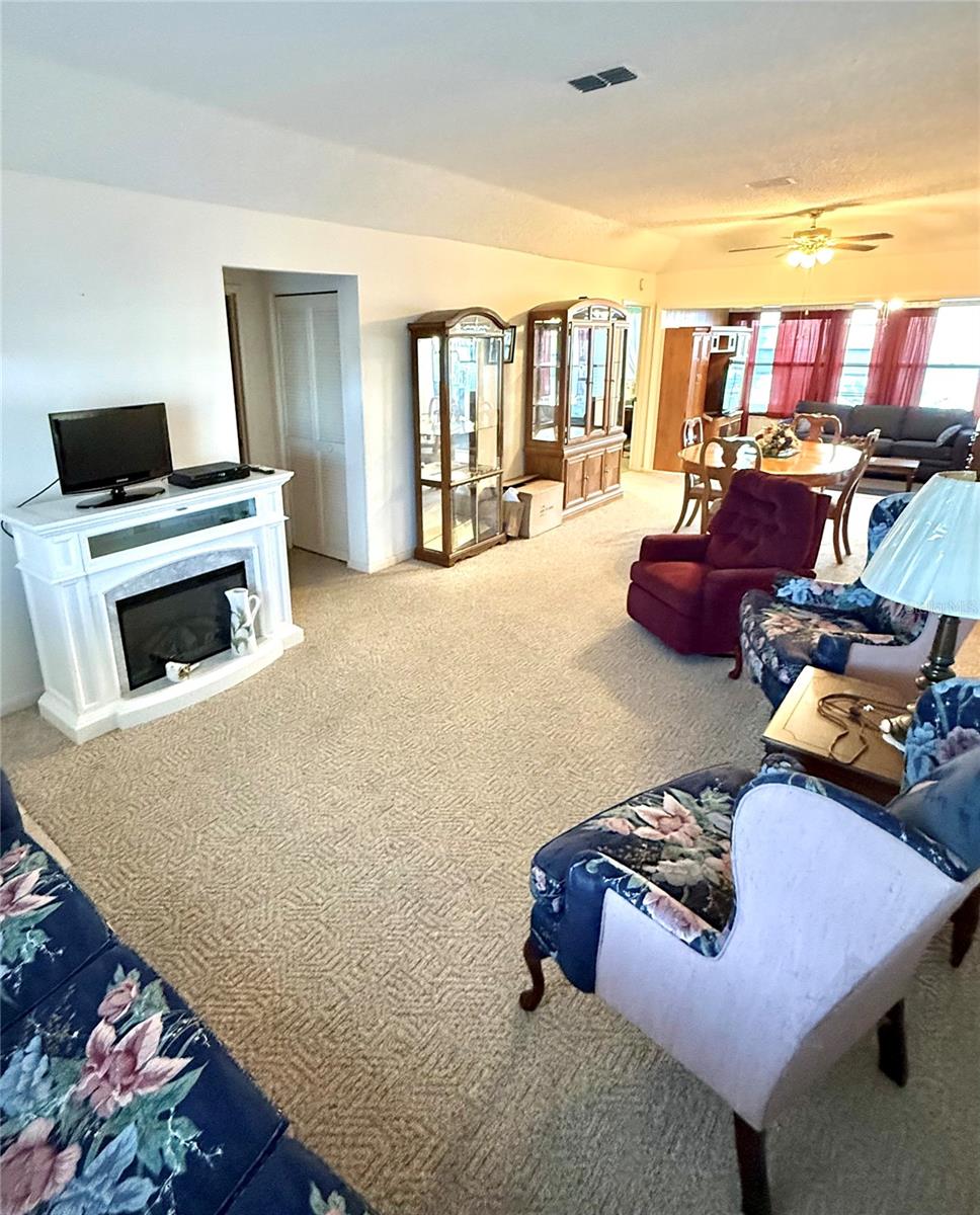 Image 5 of 26 For 4905 Pleasant Hollow Trail