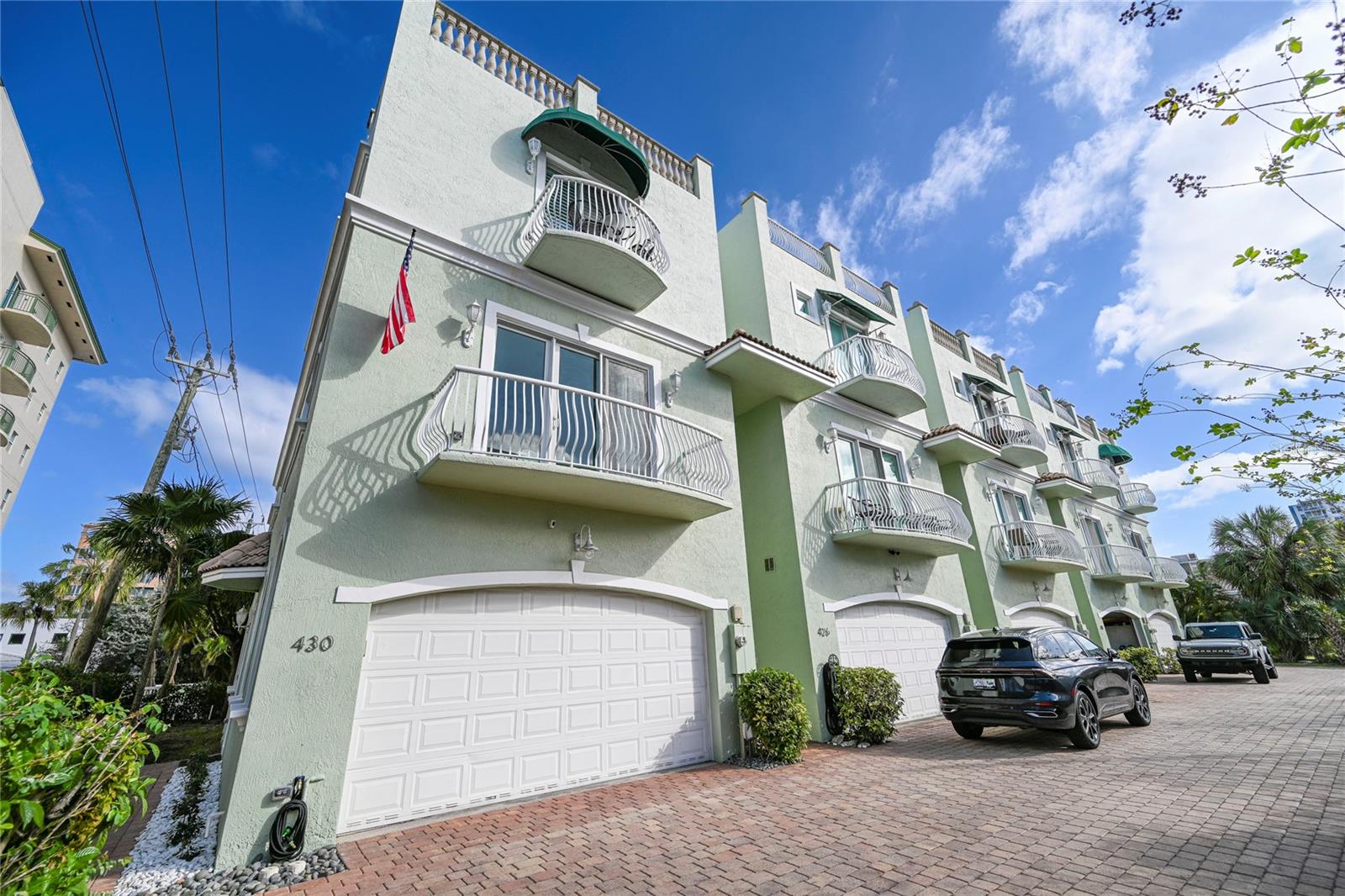 Image 9 of 65 For 430 Sunset Drive