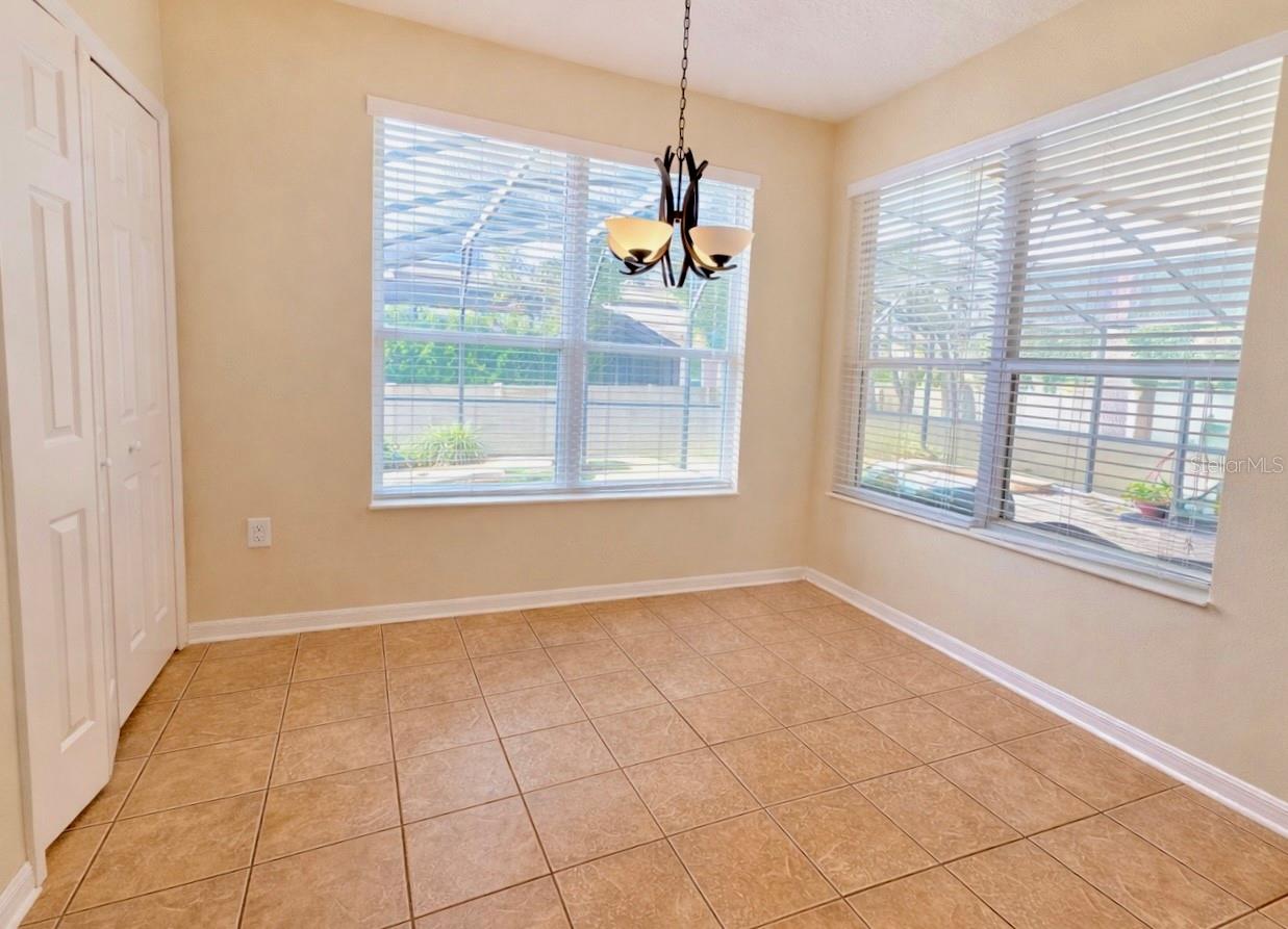 Image 9 of 19 For 4410 Pine Gold Avenue