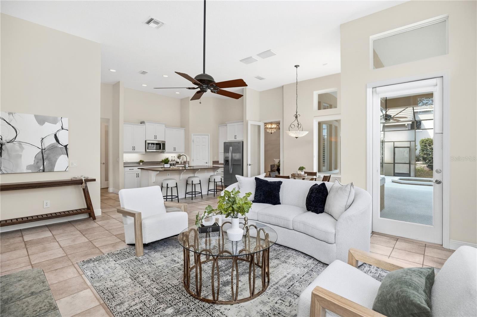 Image 22 of 59 For 984 Brightwater Circle