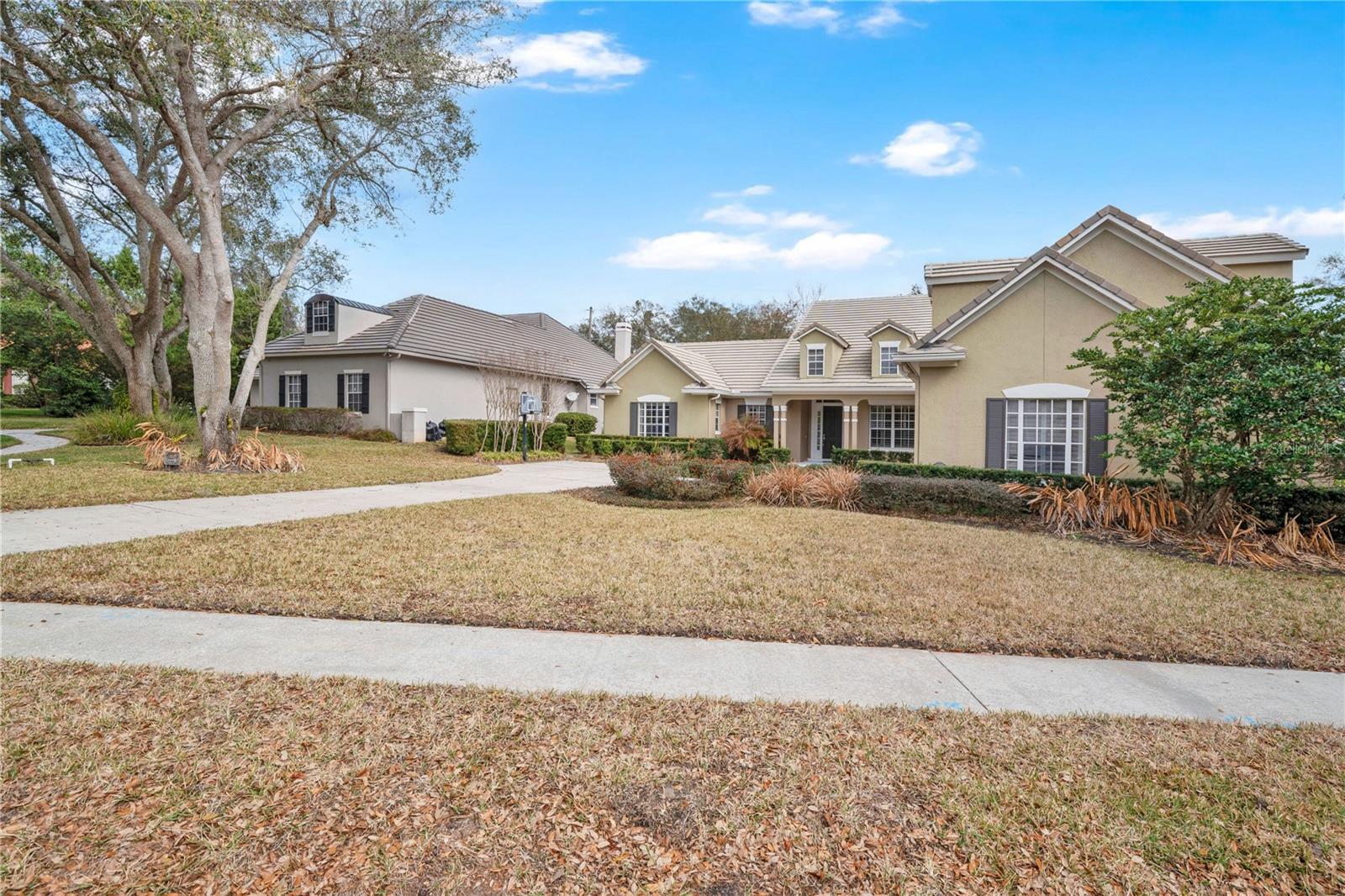 Image 3 of 59 For 984 Brightwater Circle