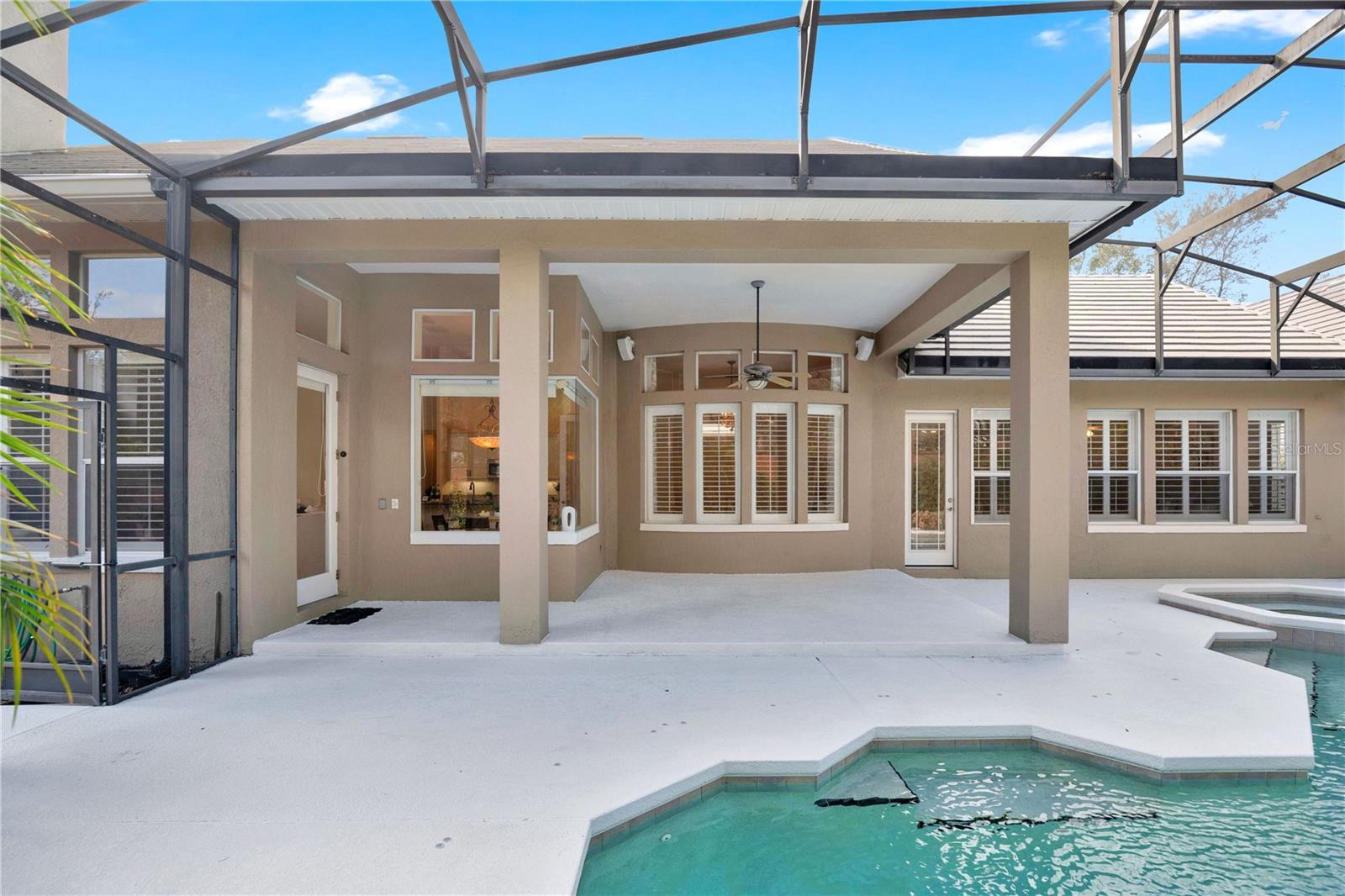 Image 44 of 59 For 984 Brightwater Circle