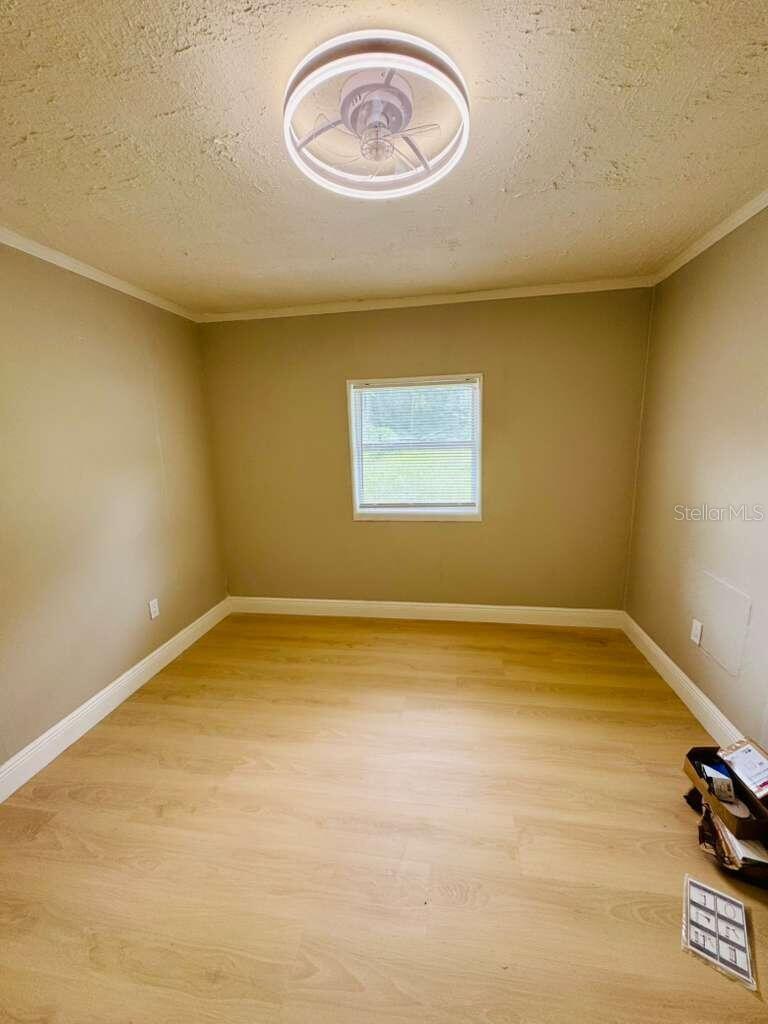 Image 11 of 26 For 4910 Huppel Avenue