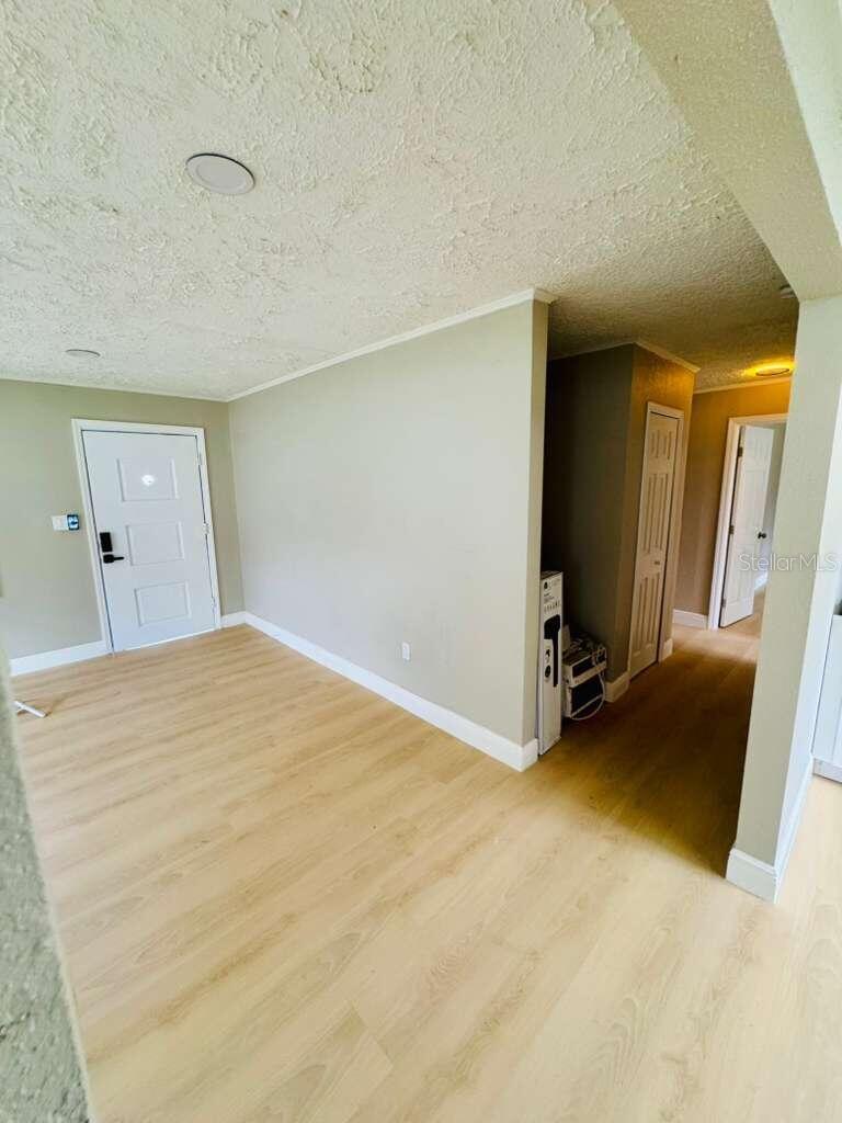Image 14 of 26 For 4910 Huppel Avenue