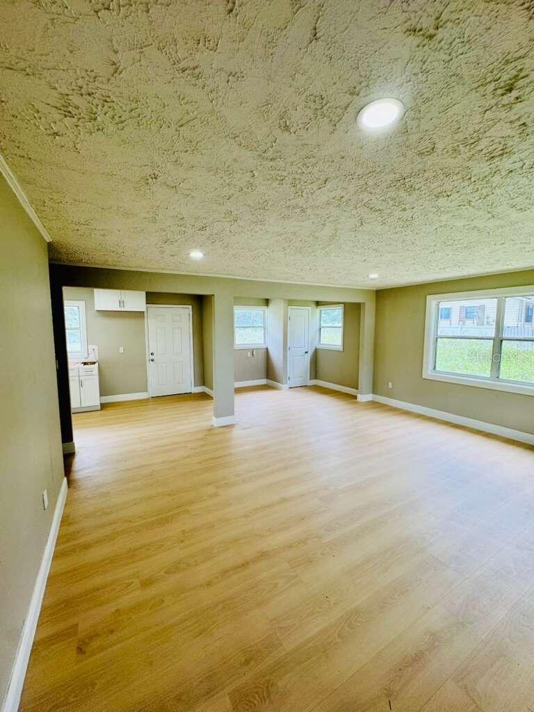Image 5 of 26 For 4910 Huppel Avenue