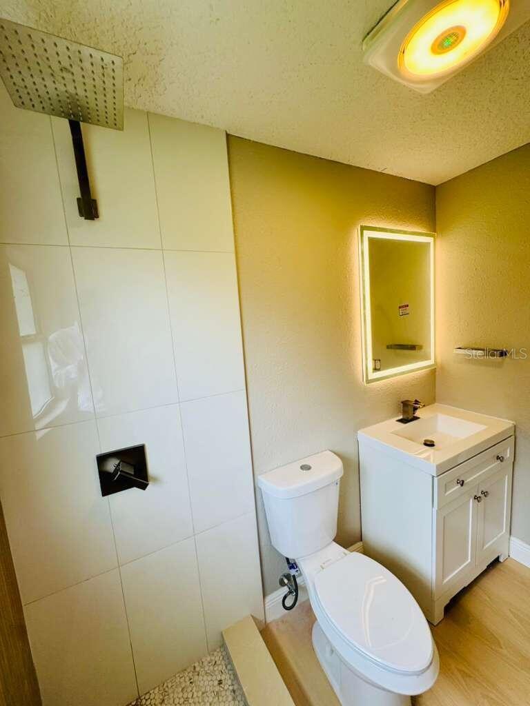 Image 6 of 26 For 4910 Huppel Avenue