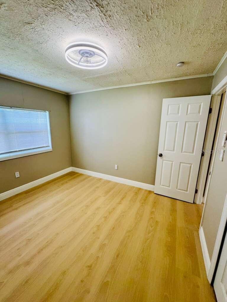 Image 9 of 26 For 4910 Huppel Avenue