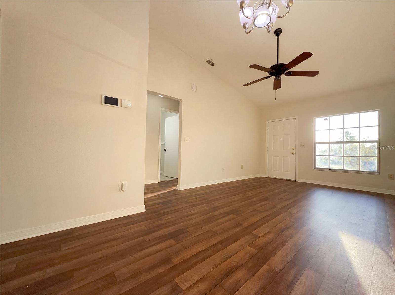 Image 10 of 21 For 1703 Oak Branch Court