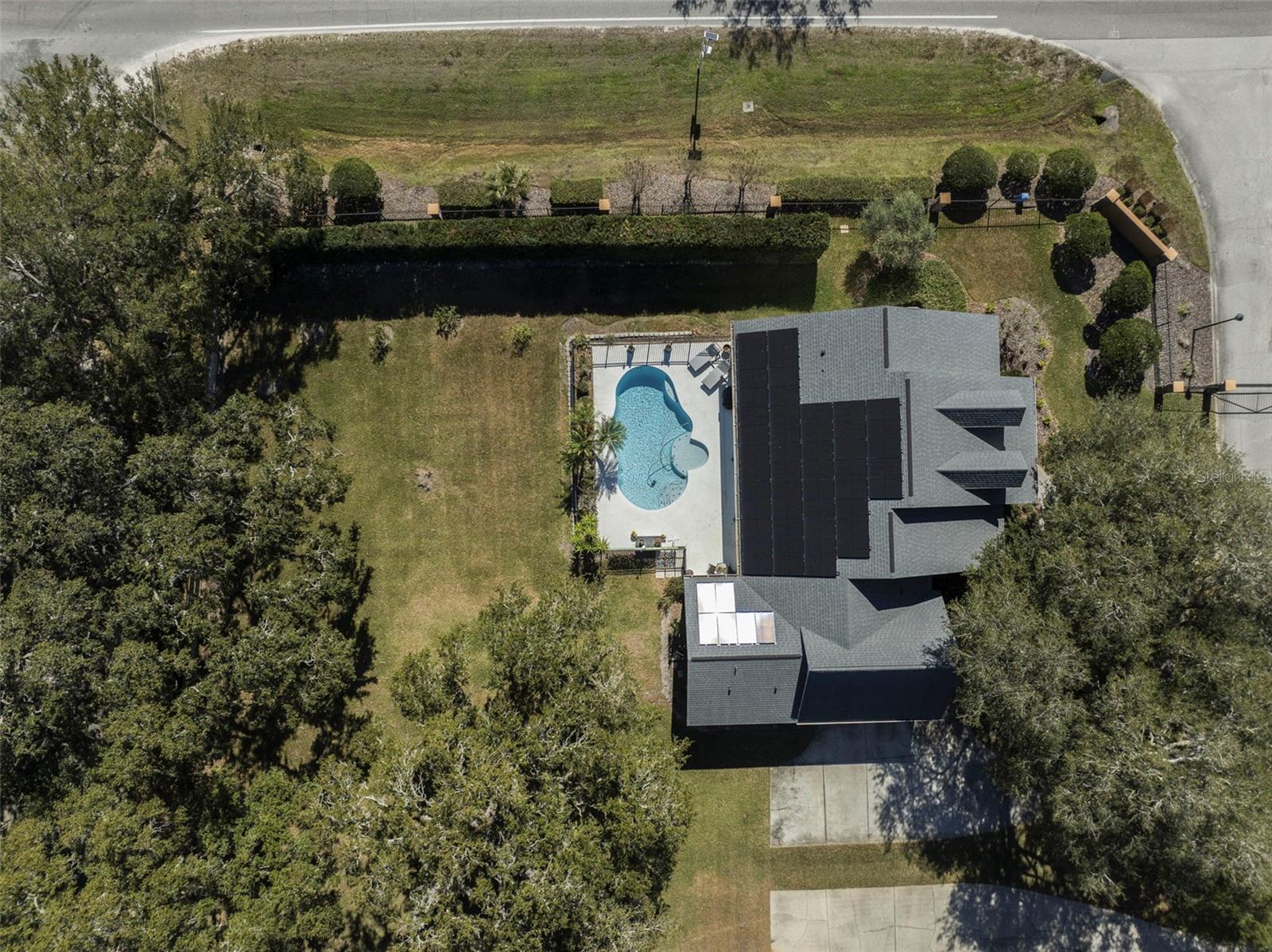 Image 2 of 29 For 1401 Hidden Oaks Bend