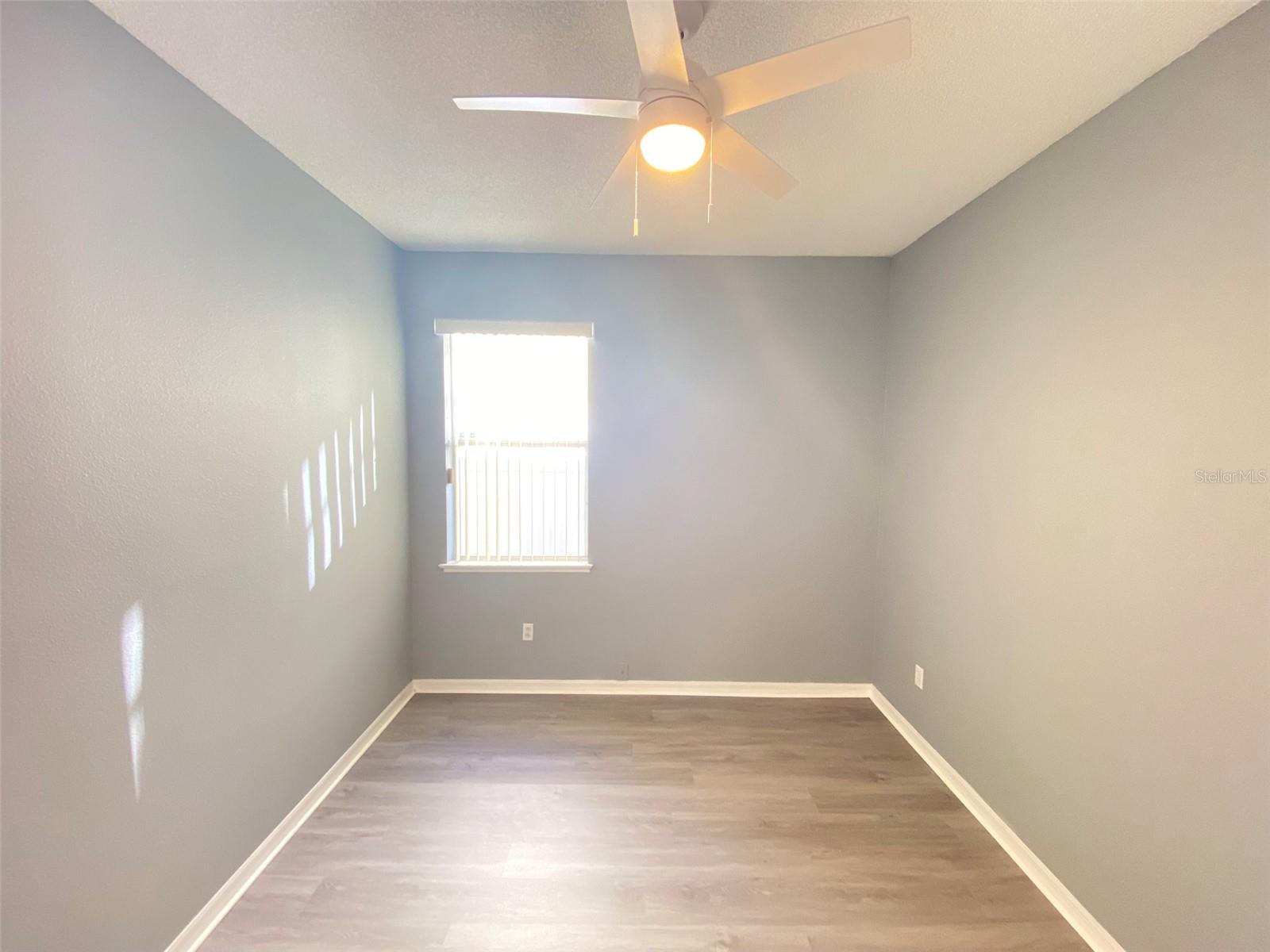 Image 26 of 39 For 13431 Meadow Bay Loop