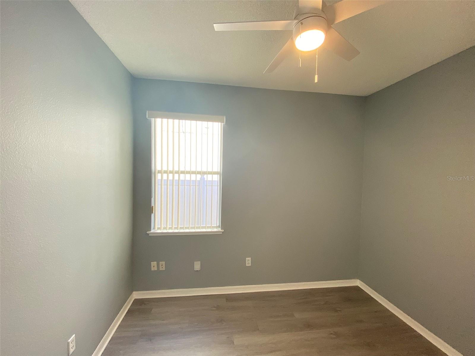 Image 29 of 39 For 13431 Meadow Bay Loop