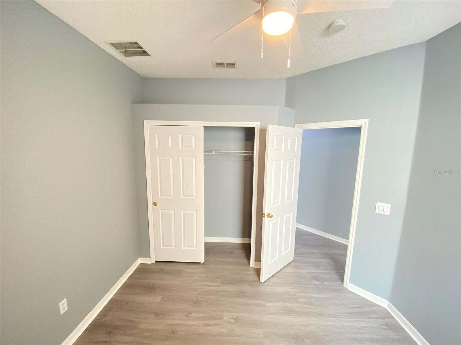 Image 31 of 39 For 13431 Meadow Bay Loop