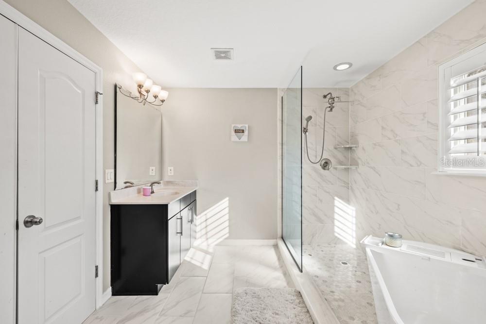 Image 40 of 70 For 706 Fringe Tree Court