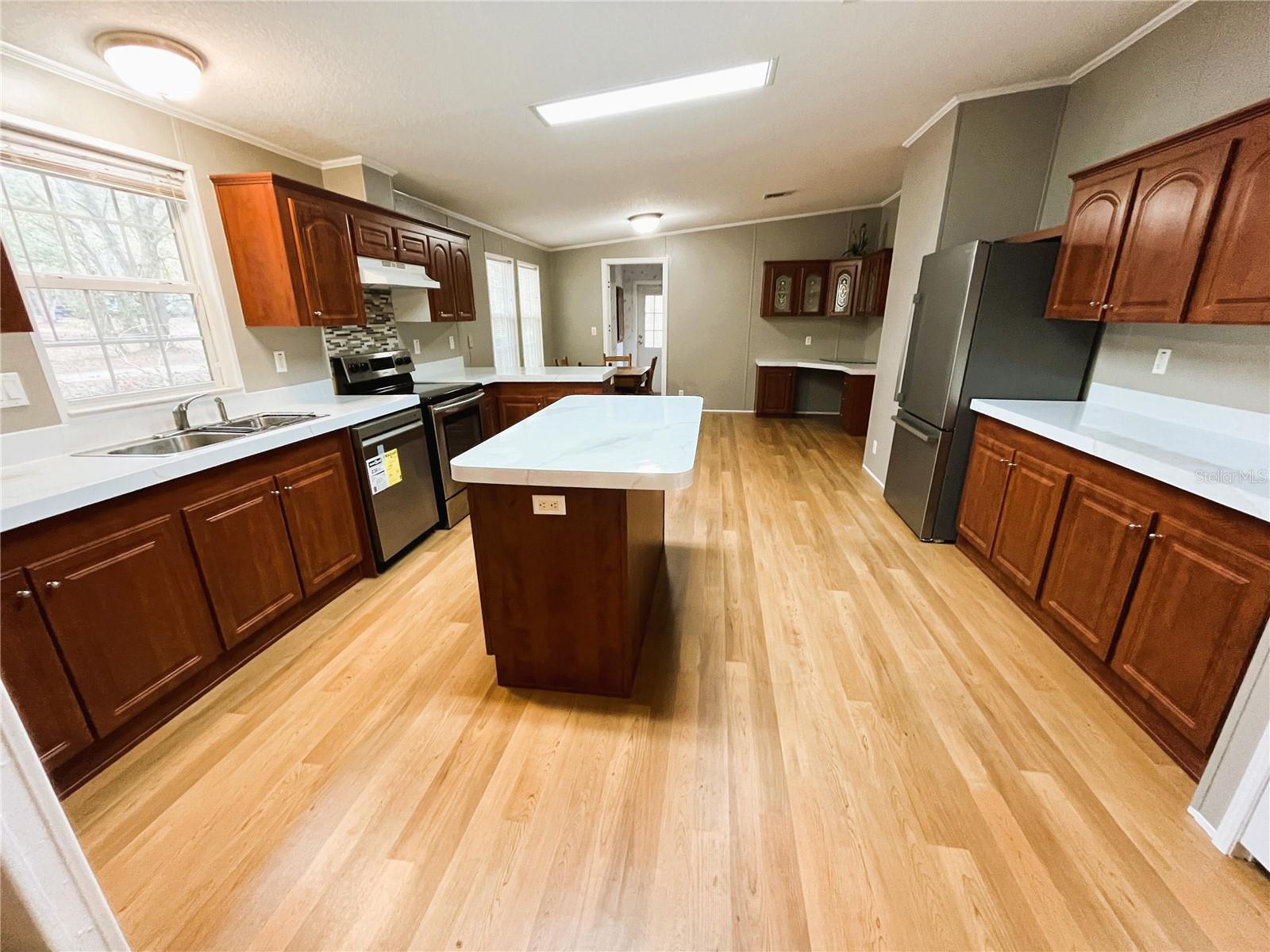 Image 9 of 41 For 7750 156th Terrace