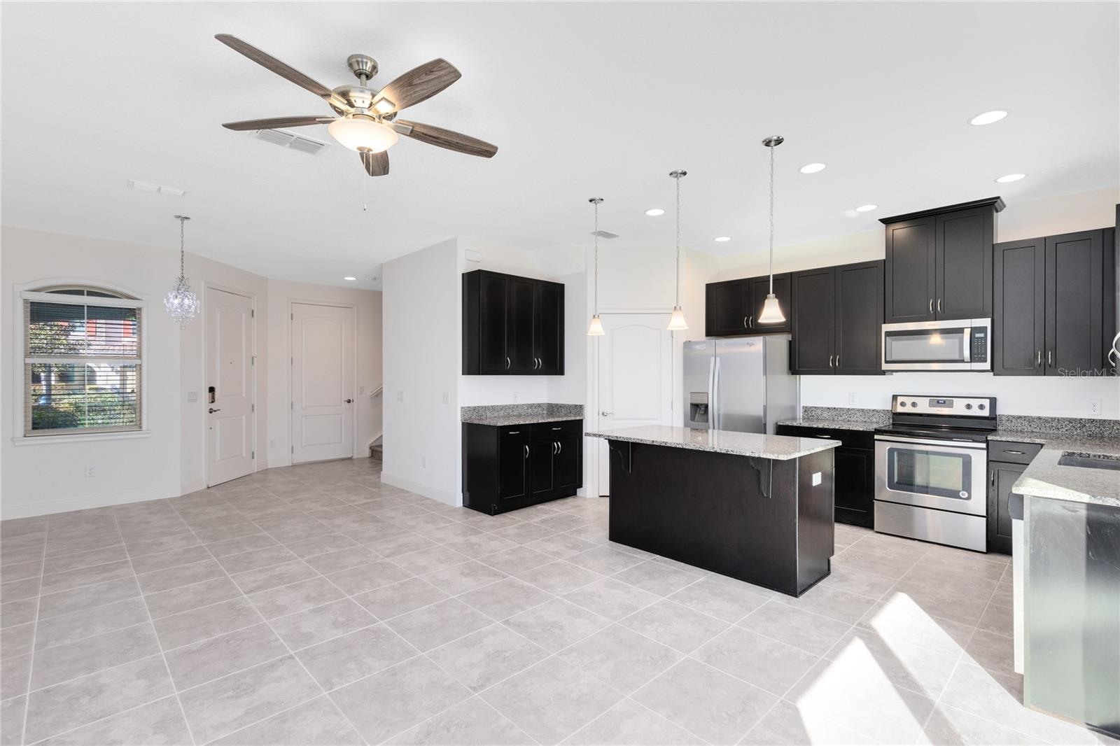 Image 4 of 29 For 13969 Arclid Street