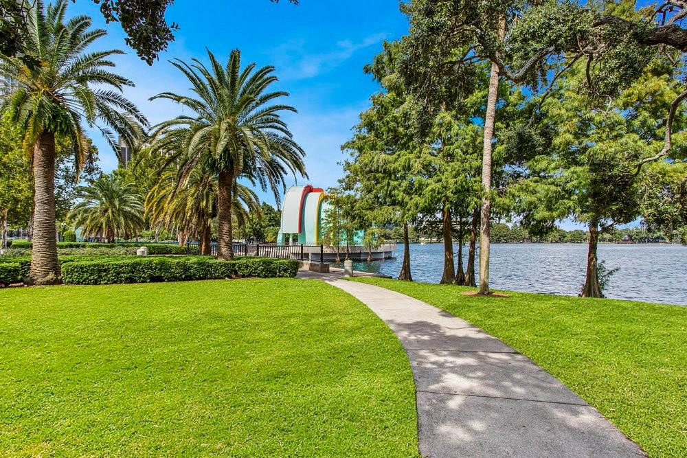 Image 28 of 41 For 1008 Robinson