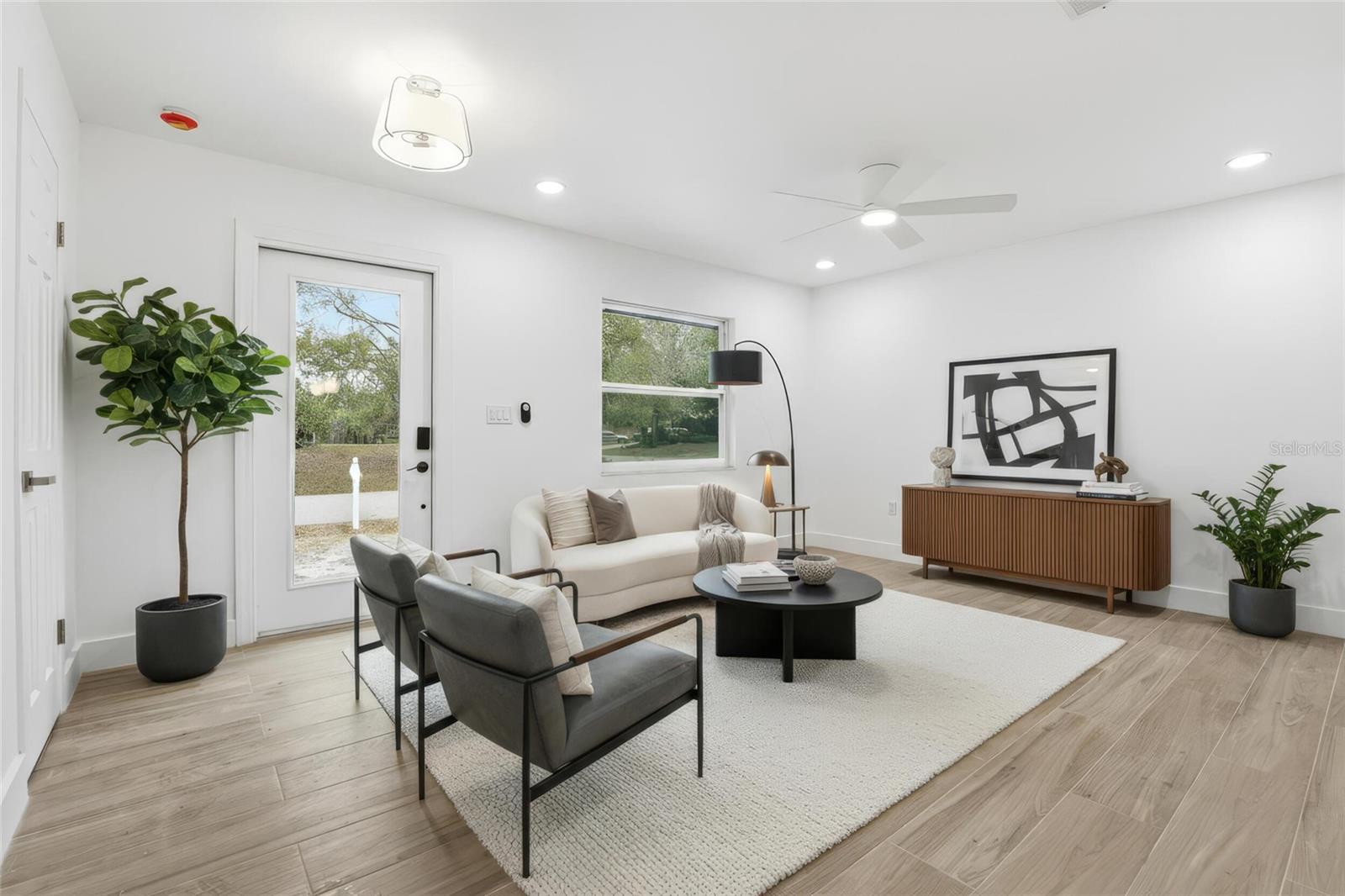 Image 11 of 22 For 3984 Calvin Lane