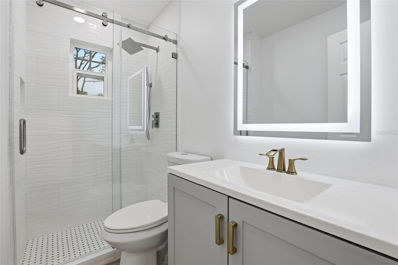 Image 17 of 22 For 3984 Calvin Lane