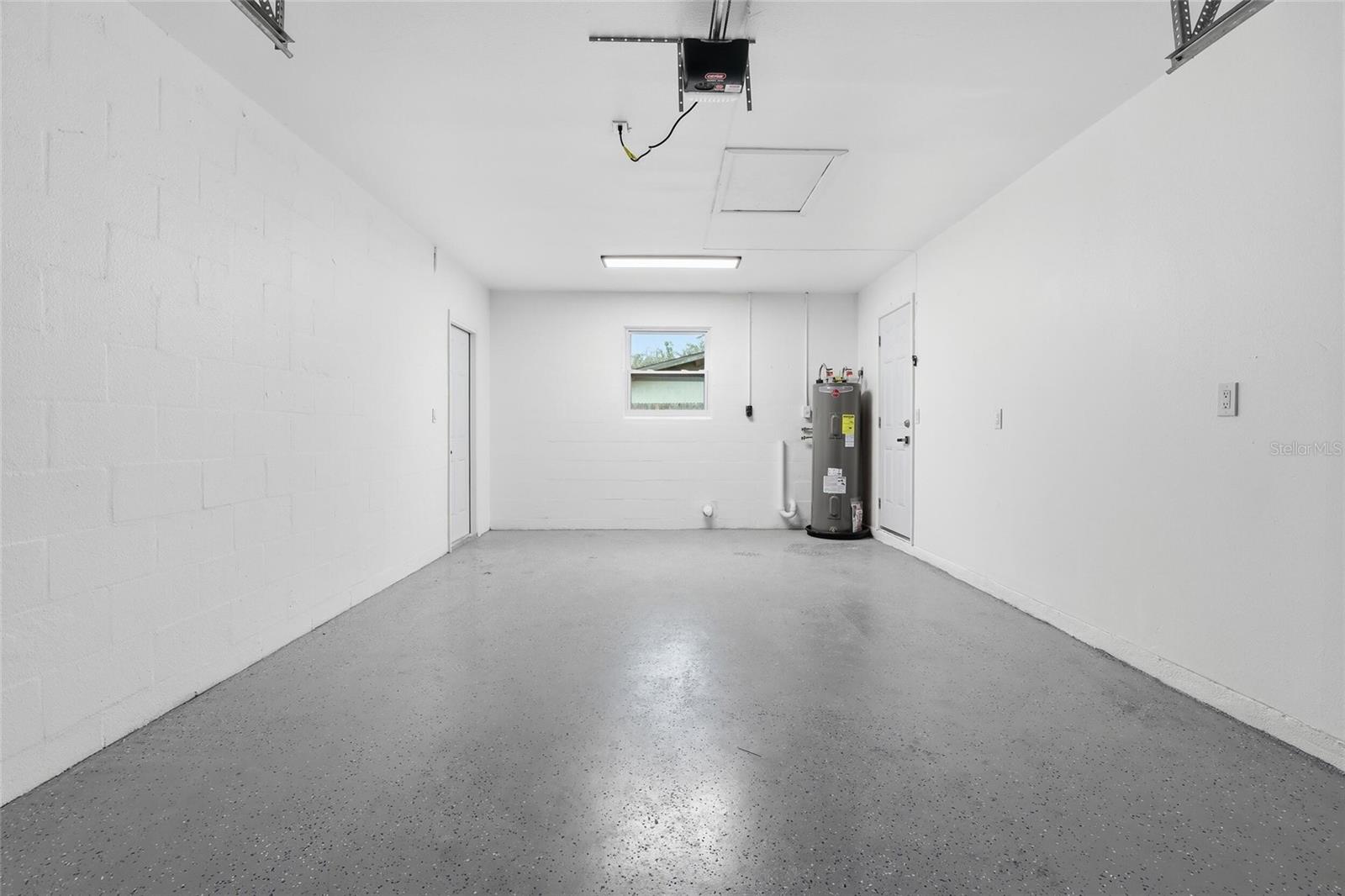 Image 18 of 22 For 3984 Calvin Lane