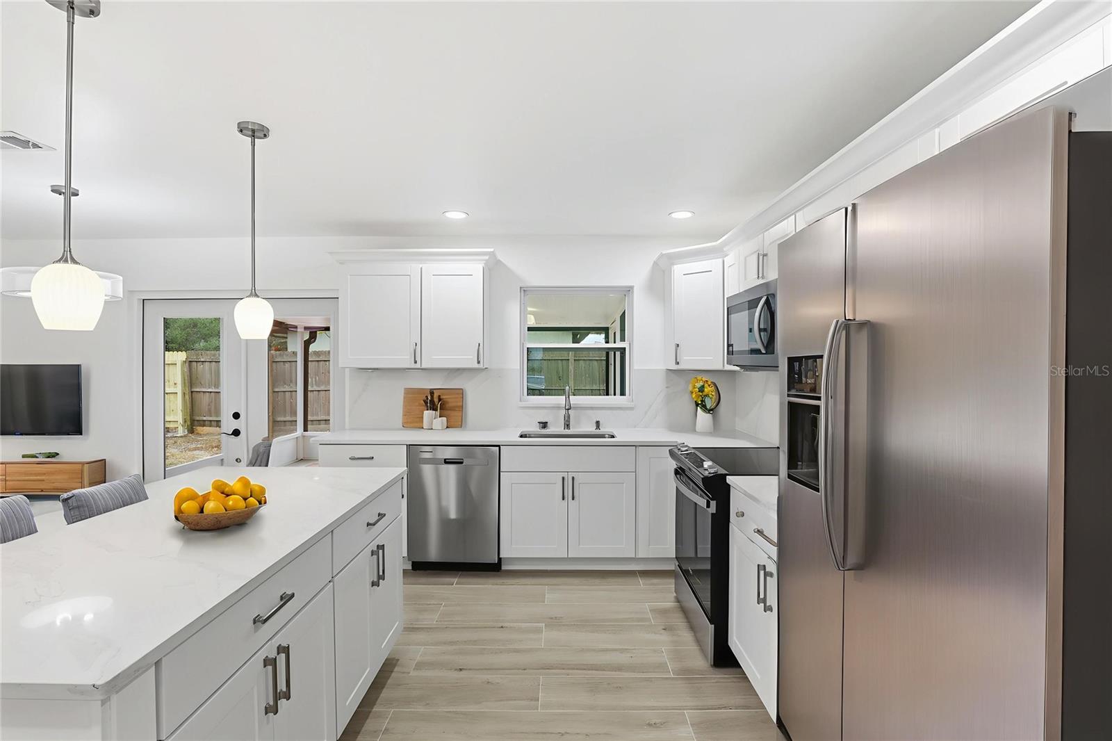 Image 8 of 22 For 3984 Calvin Lane