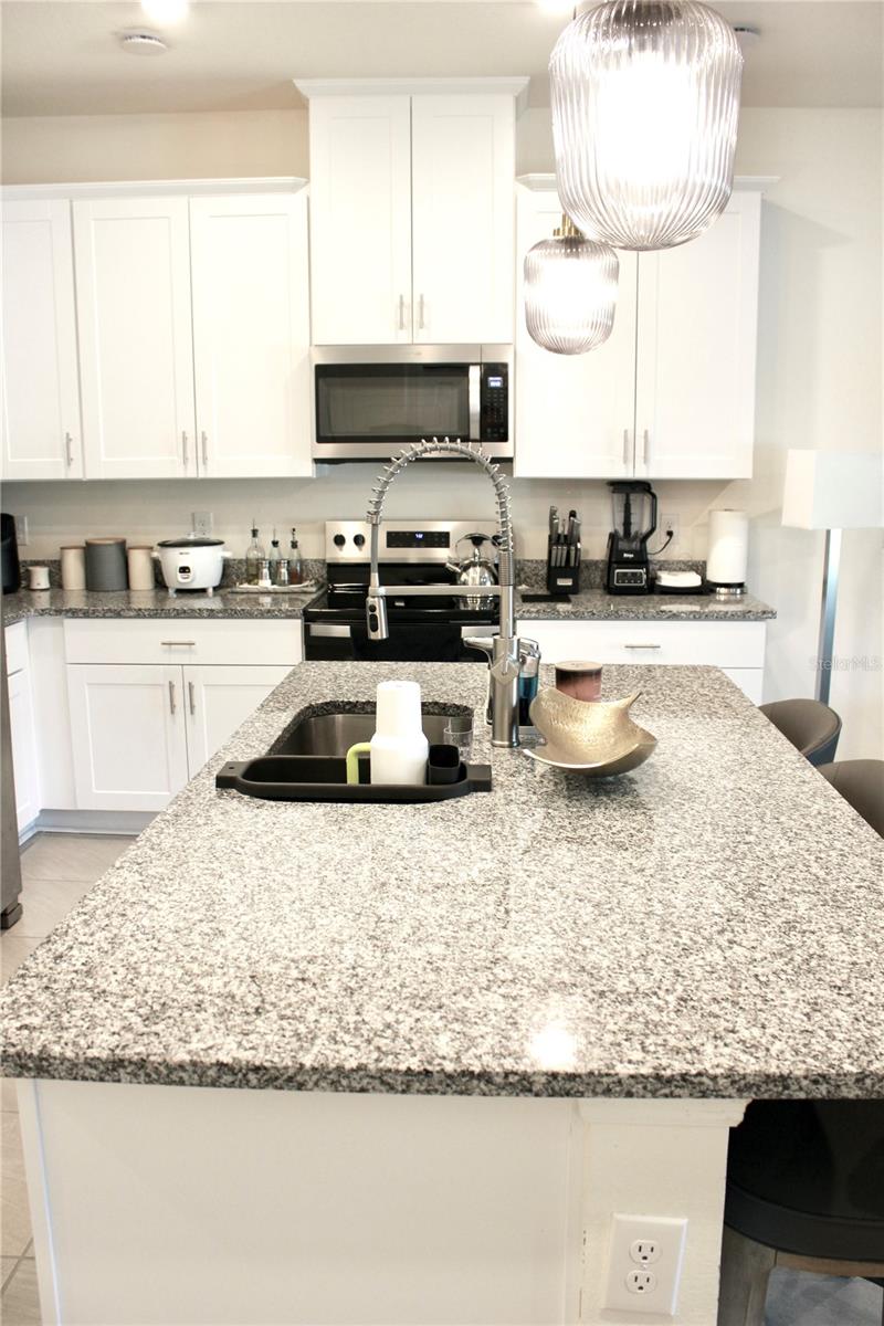 Image 11 of 54 For 4461 Small Creek Road