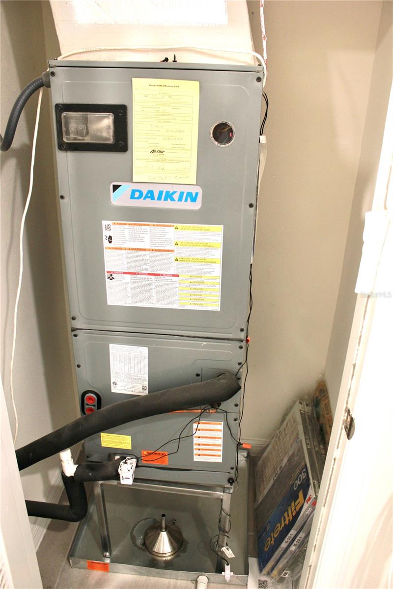 Image 37 of 54 For 4461 Small Creek Road