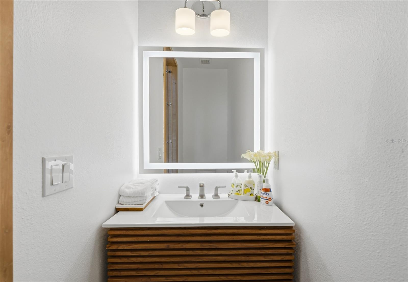 Image 17 of 35 For 11545 Brickyard Pond Lane