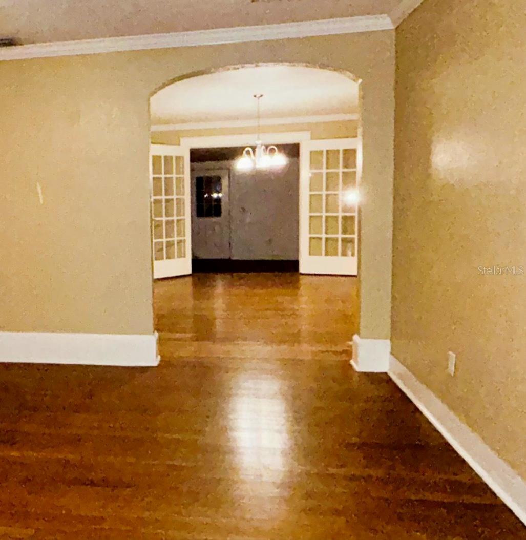 Image 12 of 18 For 115 Vanderbilt Street