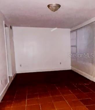 Image 14 of 18 For 115 Vanderbilt Street