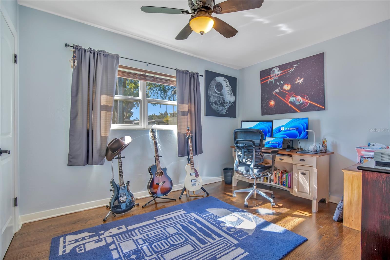 Image 27 of 45 For 419 Page Street