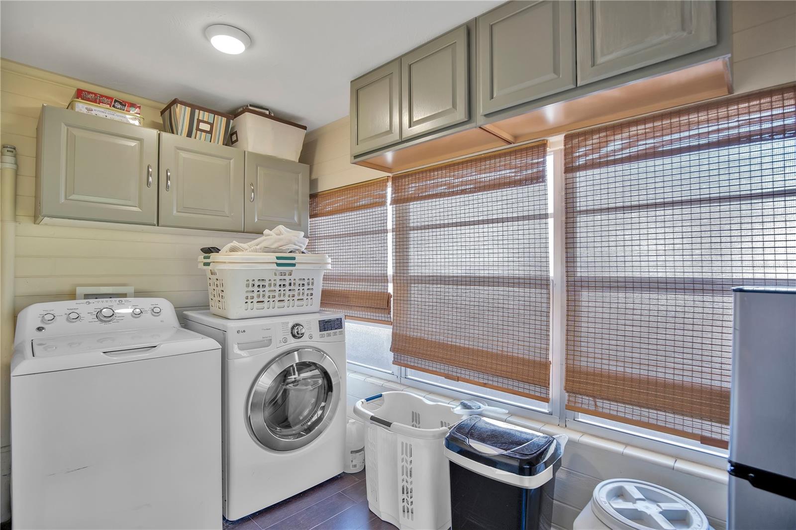 Image 29 of 45 For 419 Page Street