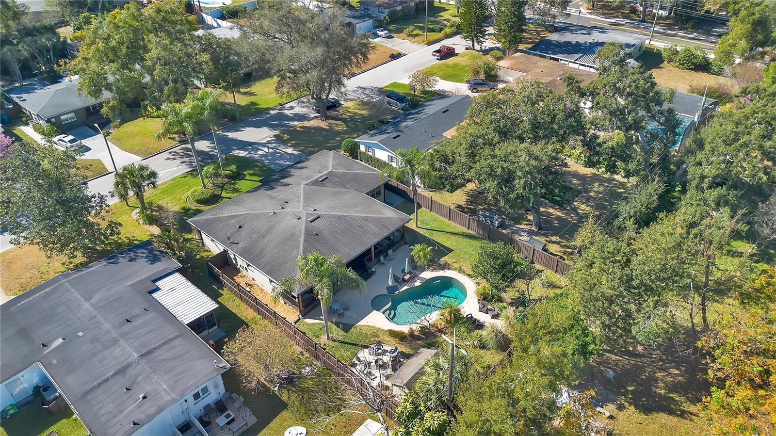 Image 42 of 45 For 419 Page Street