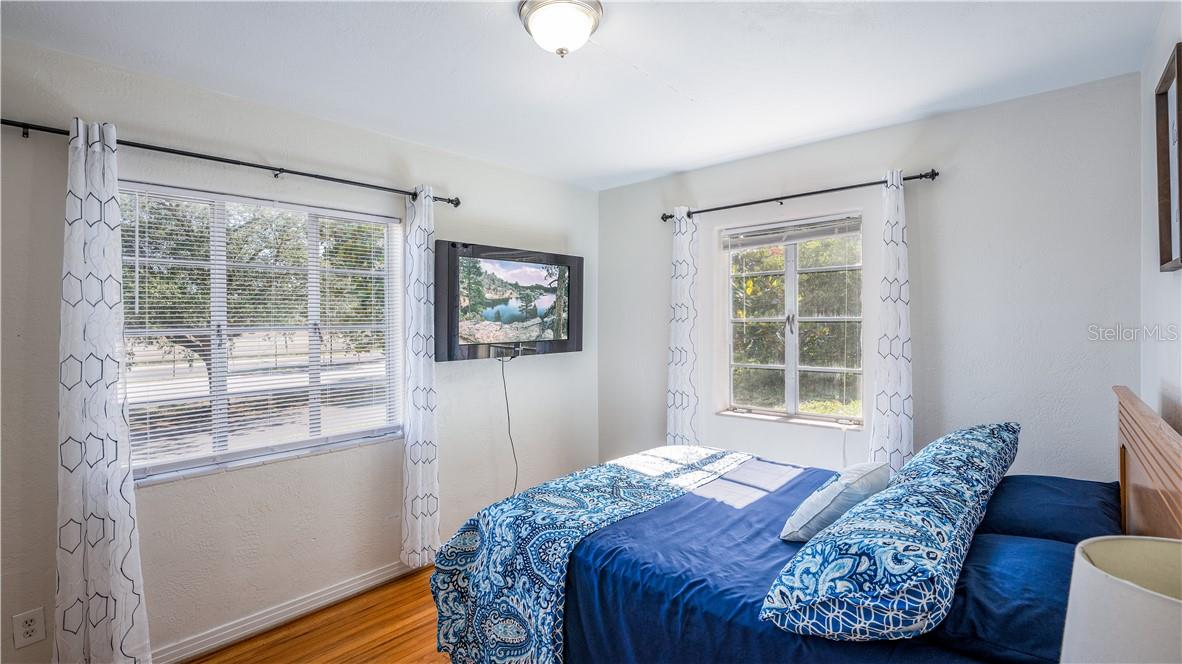 Image 12 of 20 For 2014 Newman Street