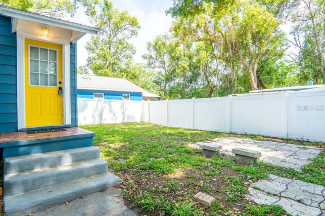 Image 38 of 68 For 2008 Page Avenue