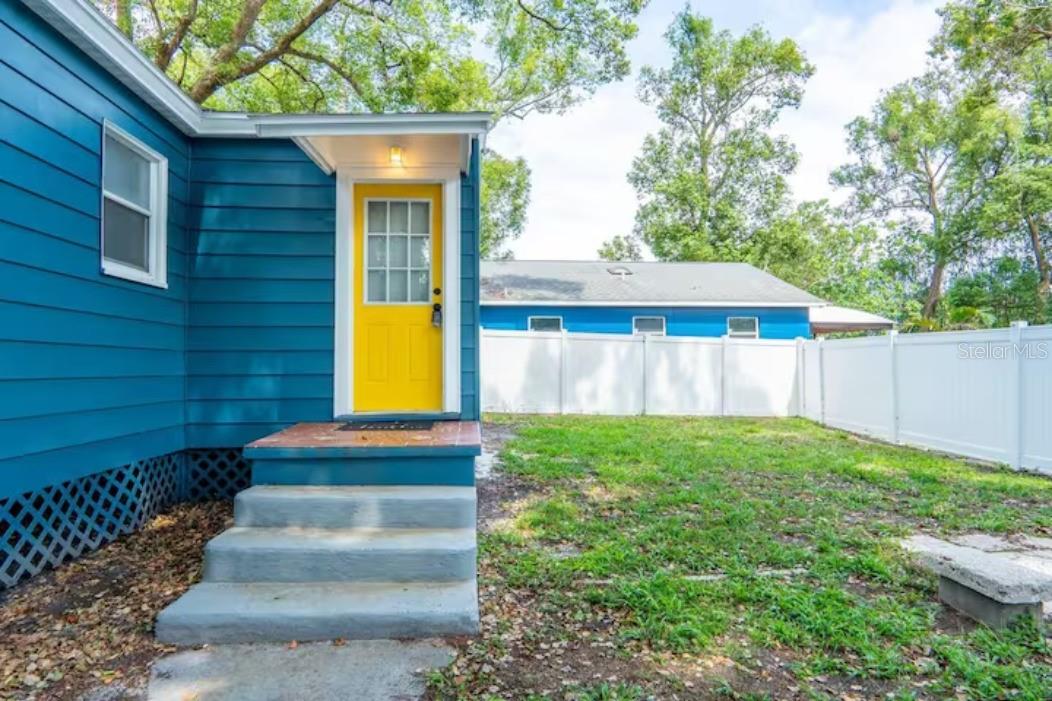 Image 39 of 68 For 2008 Page Avenue