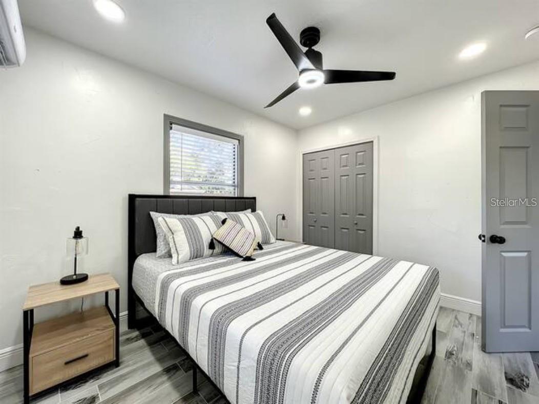 Image 54 of 68 For 2008 Page Avenue