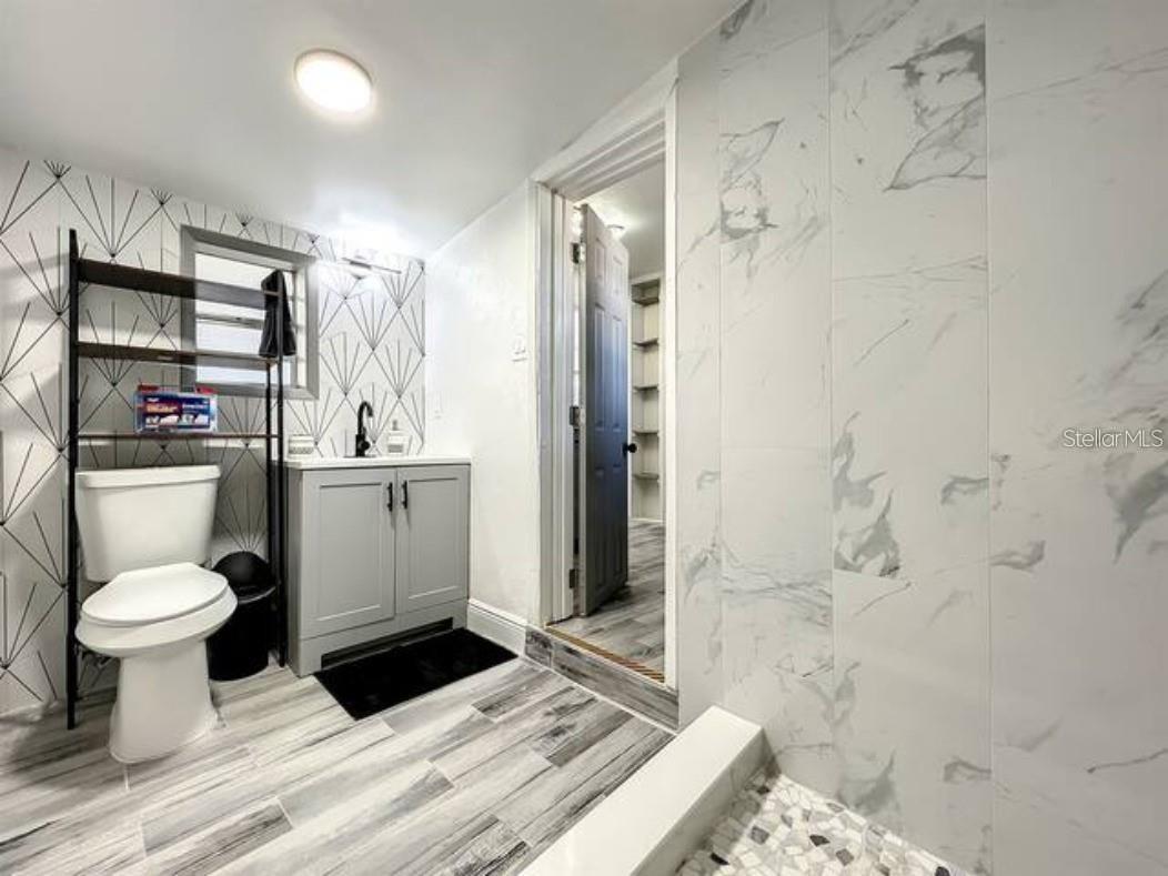 Image 56 of 68 For 2008 Page Avenue