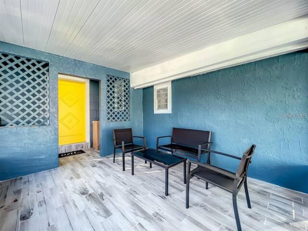 Image 61 of 68 For 2008 Page Avenue