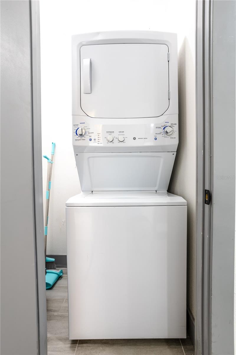 Image 35 of 48 For 1213 Corbett Lane