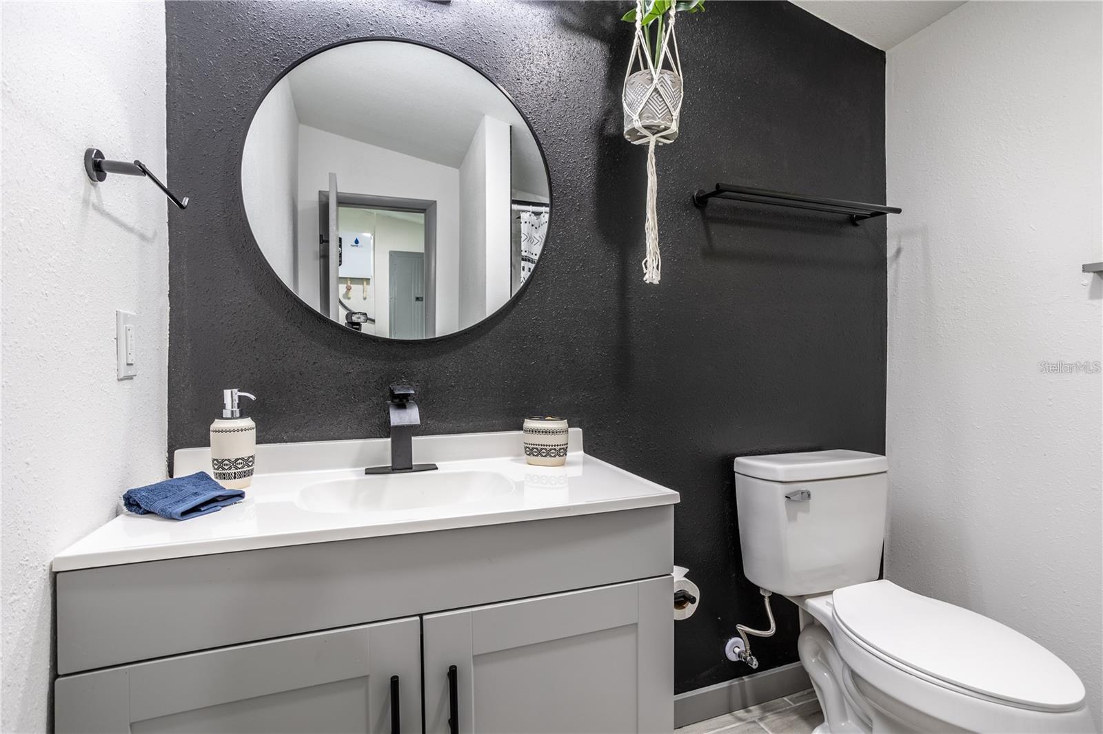 Image 47 of 48 For 1213 Corbett Lane