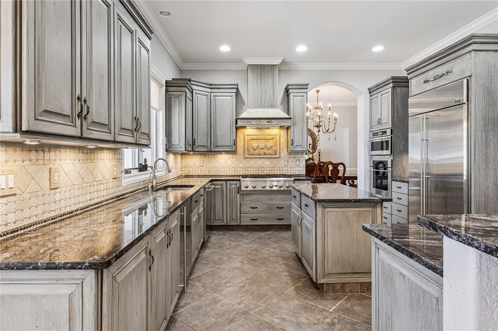 Image 13 of 54 For 10327 Hart Branch Circle