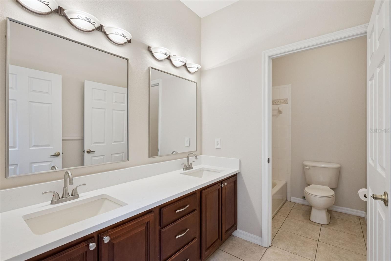 Image 38 of 62 For 3441 Hickory Creek Road