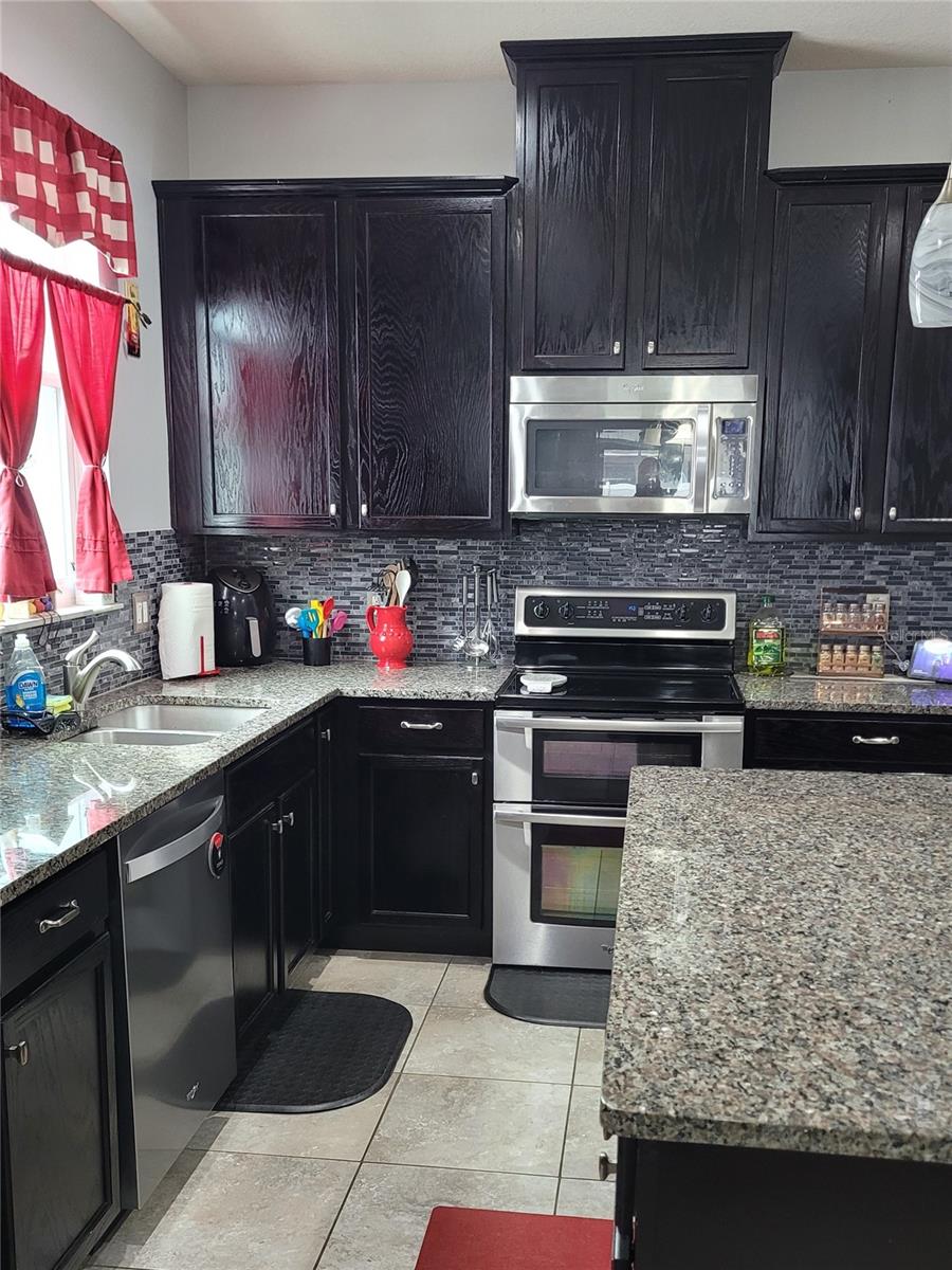 Image 9 of 48 For 12637 Old Plantation Lane