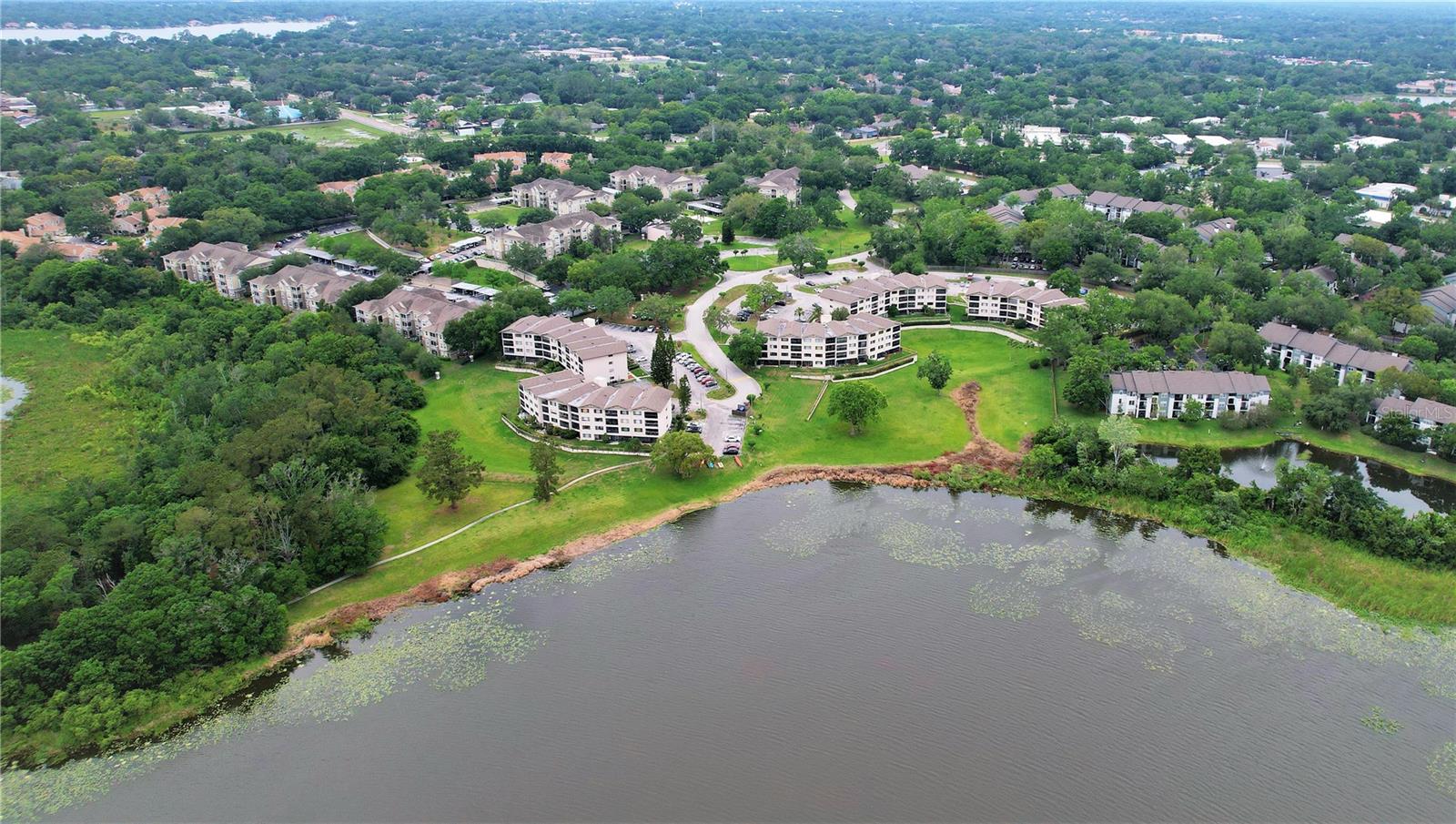 Image 2 of 35 For 1036 Bonaire Drive 2836