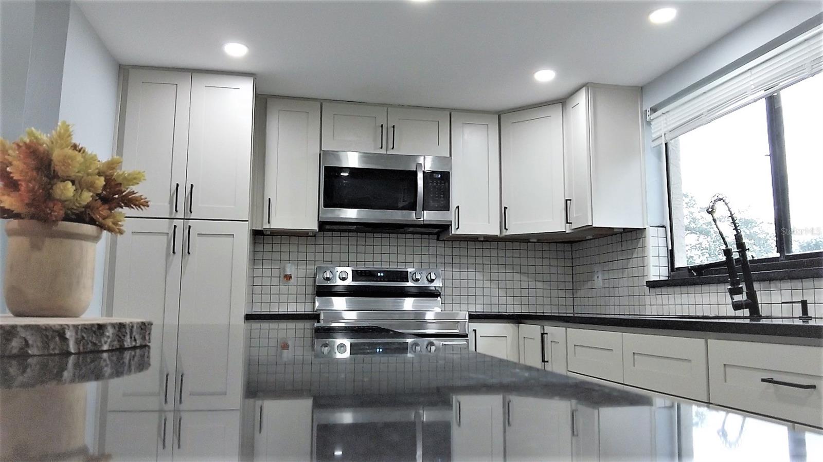 Image 24 of 35 For 1036 Bonaire Drive 2836