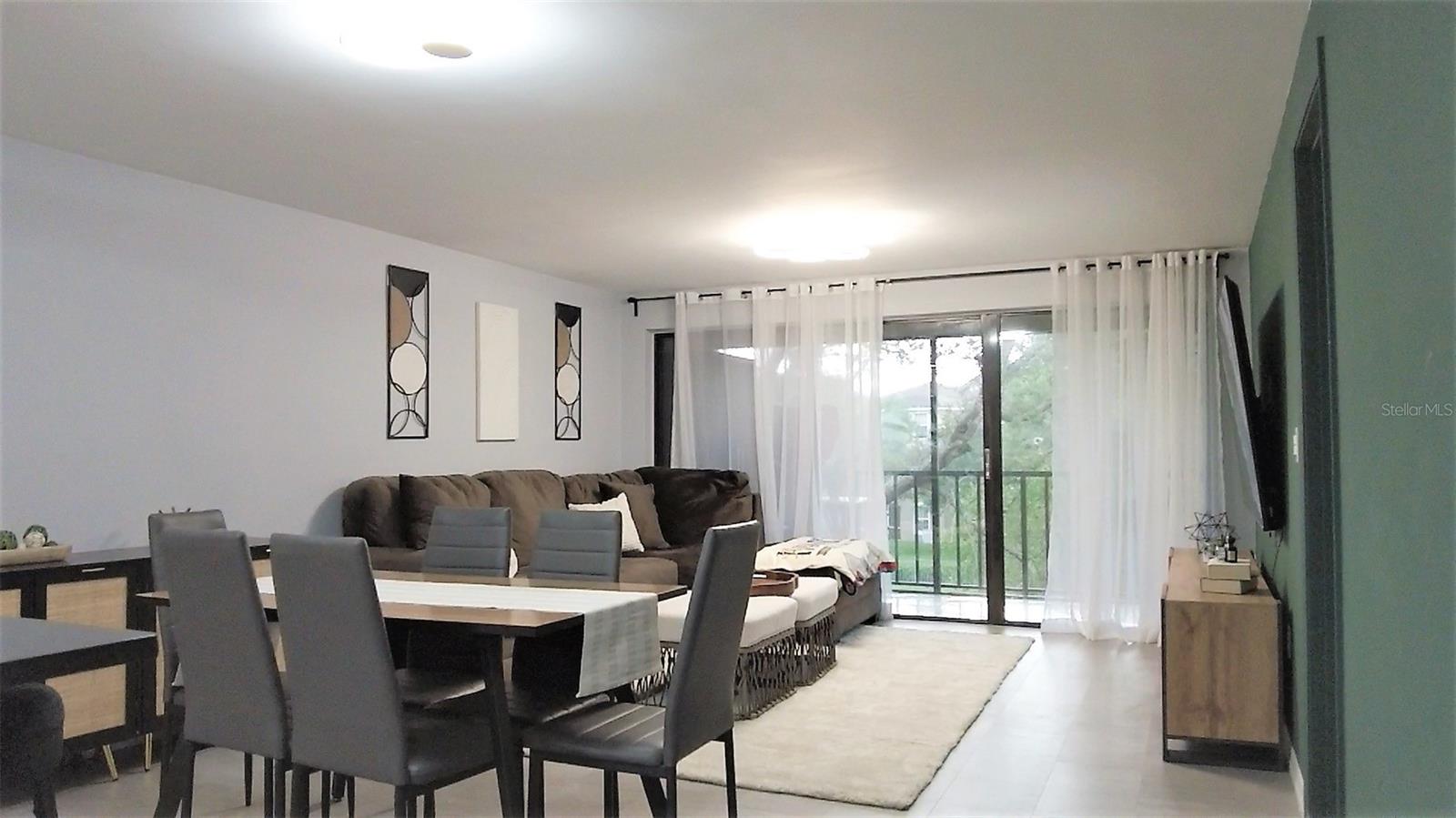 Image 8 of 35 For 1036 Bonaire Drive 2836