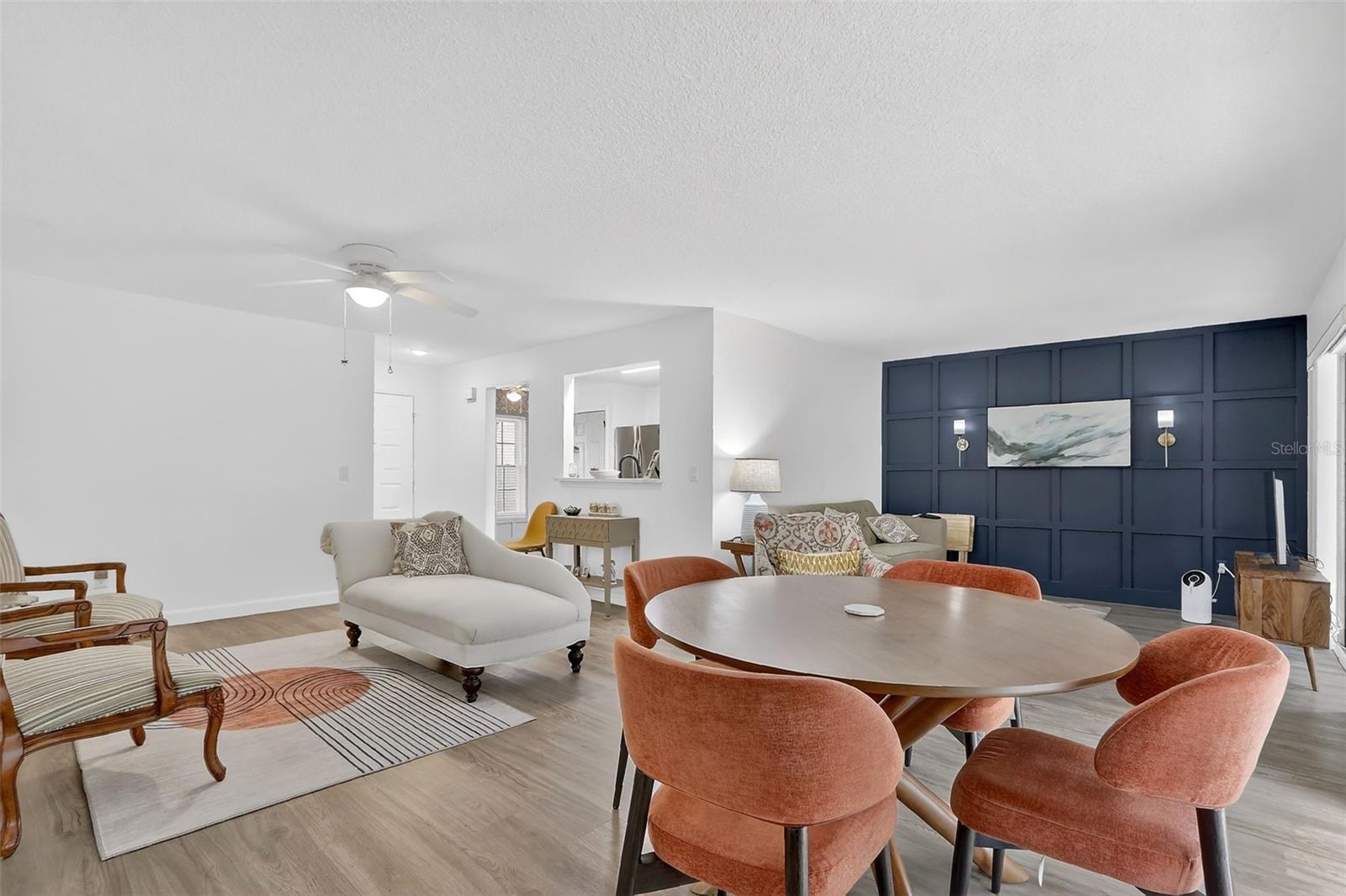 Image 8 of 25 For 600 Northern Way 303