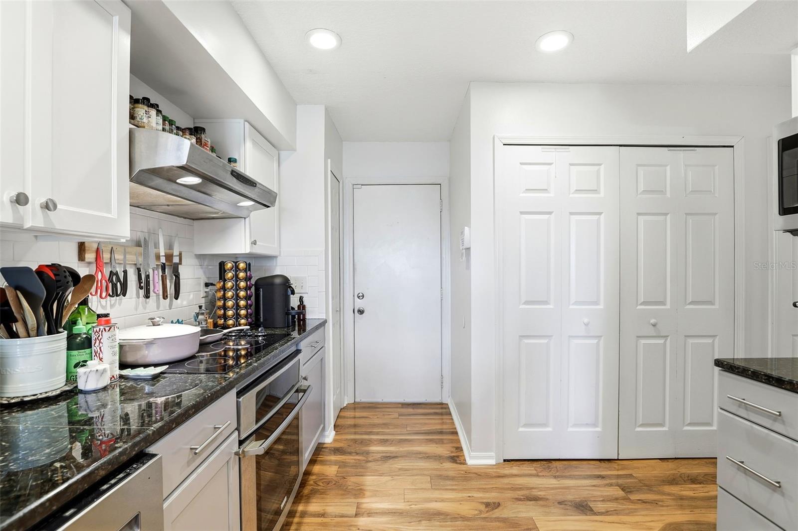 Image 19 of 38 For 2801 Donaldson Drive